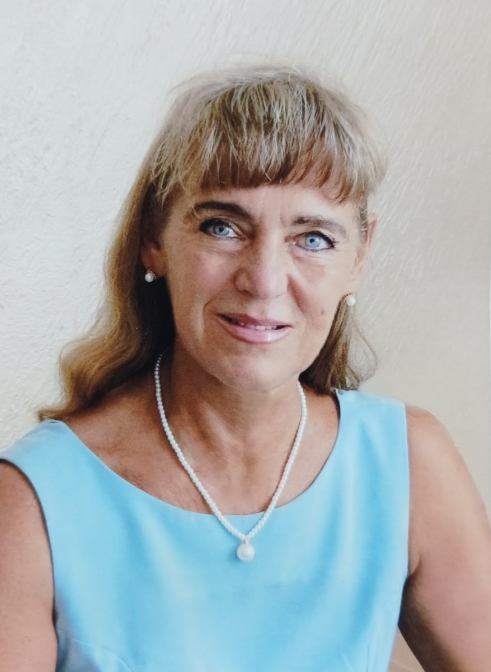 Лілія Звягіна
